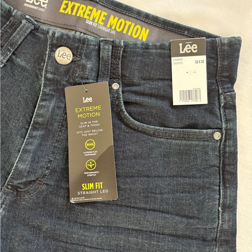 New Lee Men’s Extreme Motion Slim Fit Straight Leg Jeans 32x32 Dark Wash - Picture 7 of 16